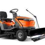 Husqvarna TS 112 inkl. Winterpaket 110 mit Grasfangbox 210l – TS 112